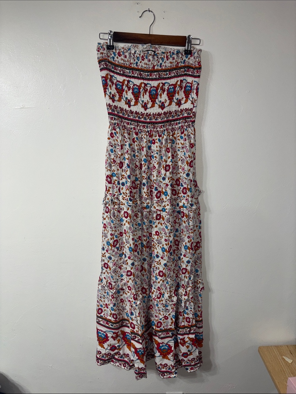 Zesica Strapless Floral Maxi Dress Long Length White Pink Blue Flowers Medium